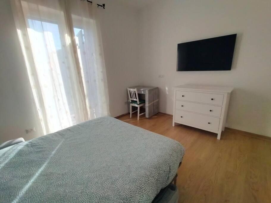 Aura Apartment Bari Buitenkant foto