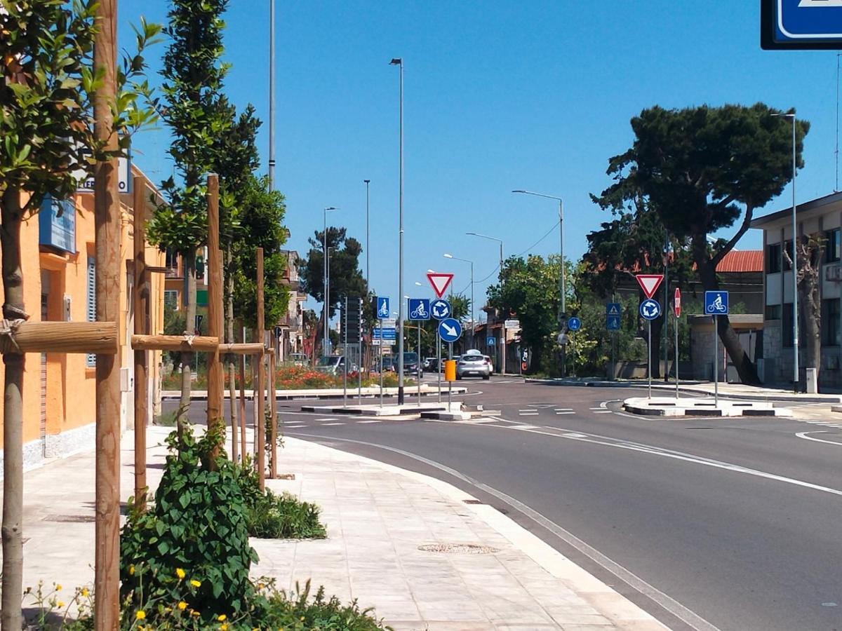 Aura Apartment Bari Buitenkant foto