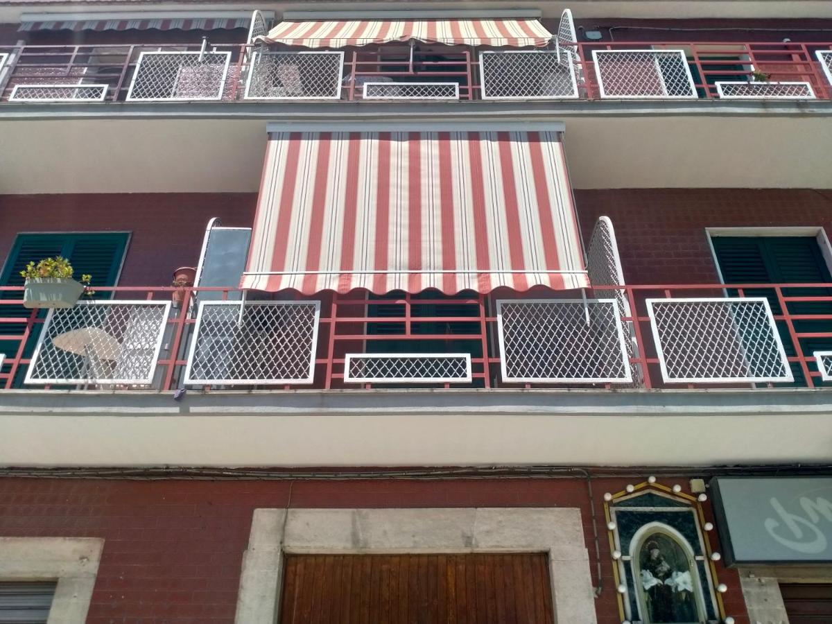 Aura Apartment Bari Buitenkant foto